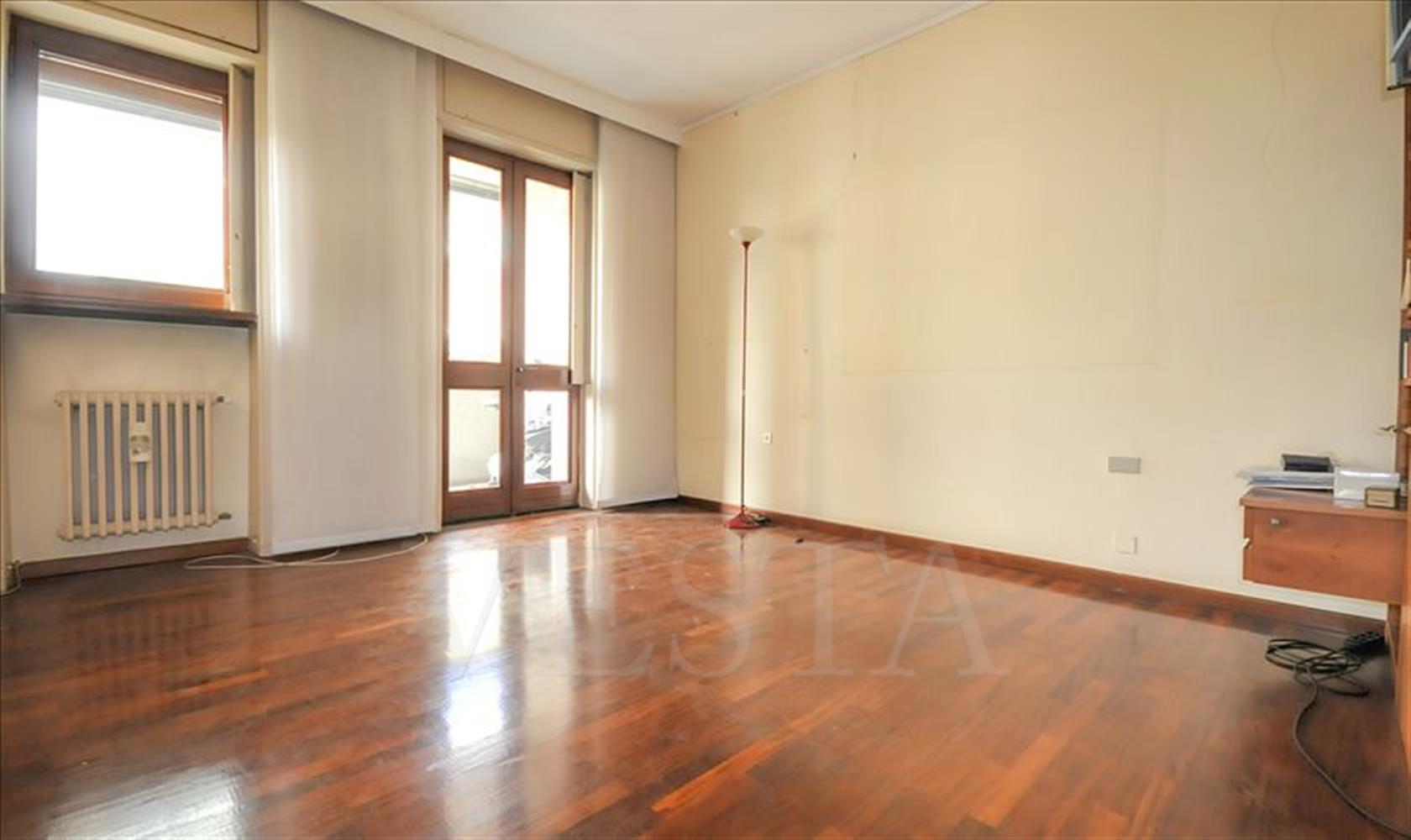 Vendita Milano Cinque locali