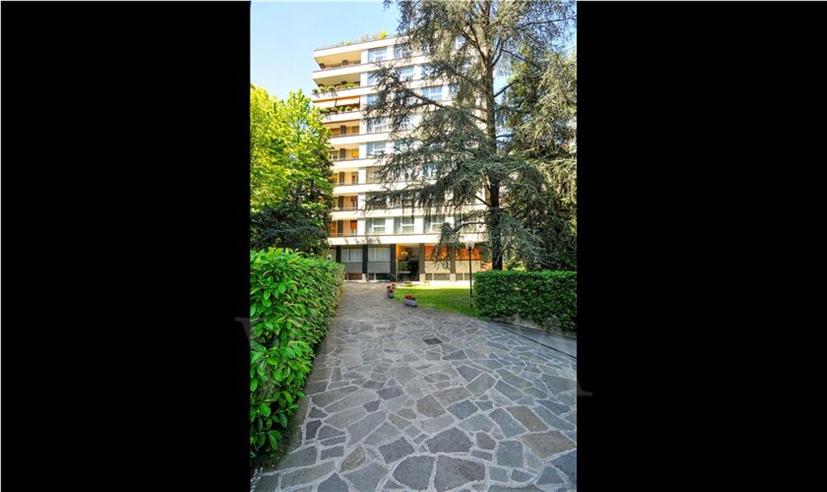 Vendita Milano Cinque locali