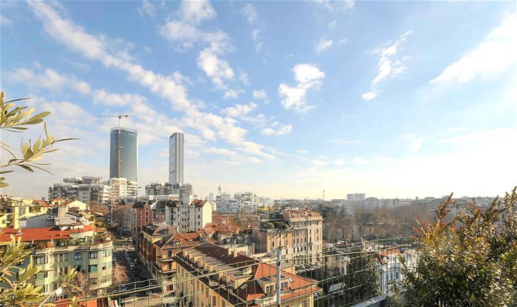 Vendita Milano Cinque locali
