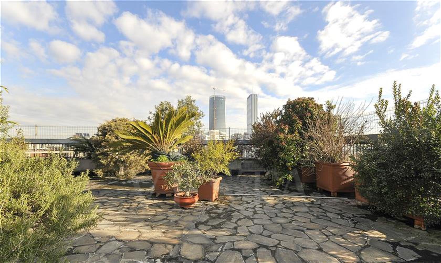 Vendita Milano Cinque locali