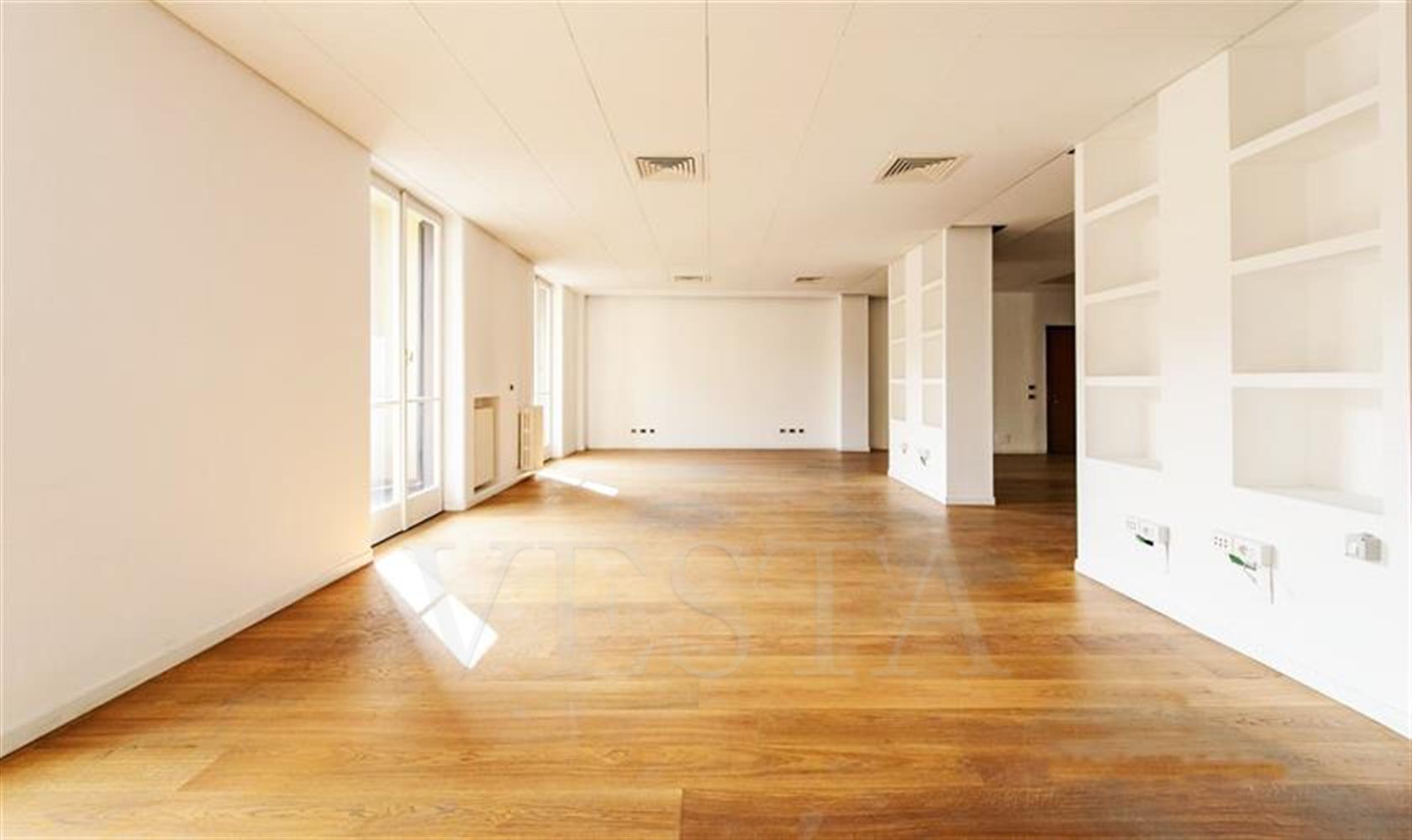 Vendita Milano Cinque locali