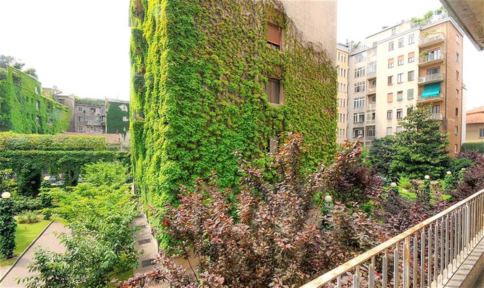 Vendita Milano Cinque locali