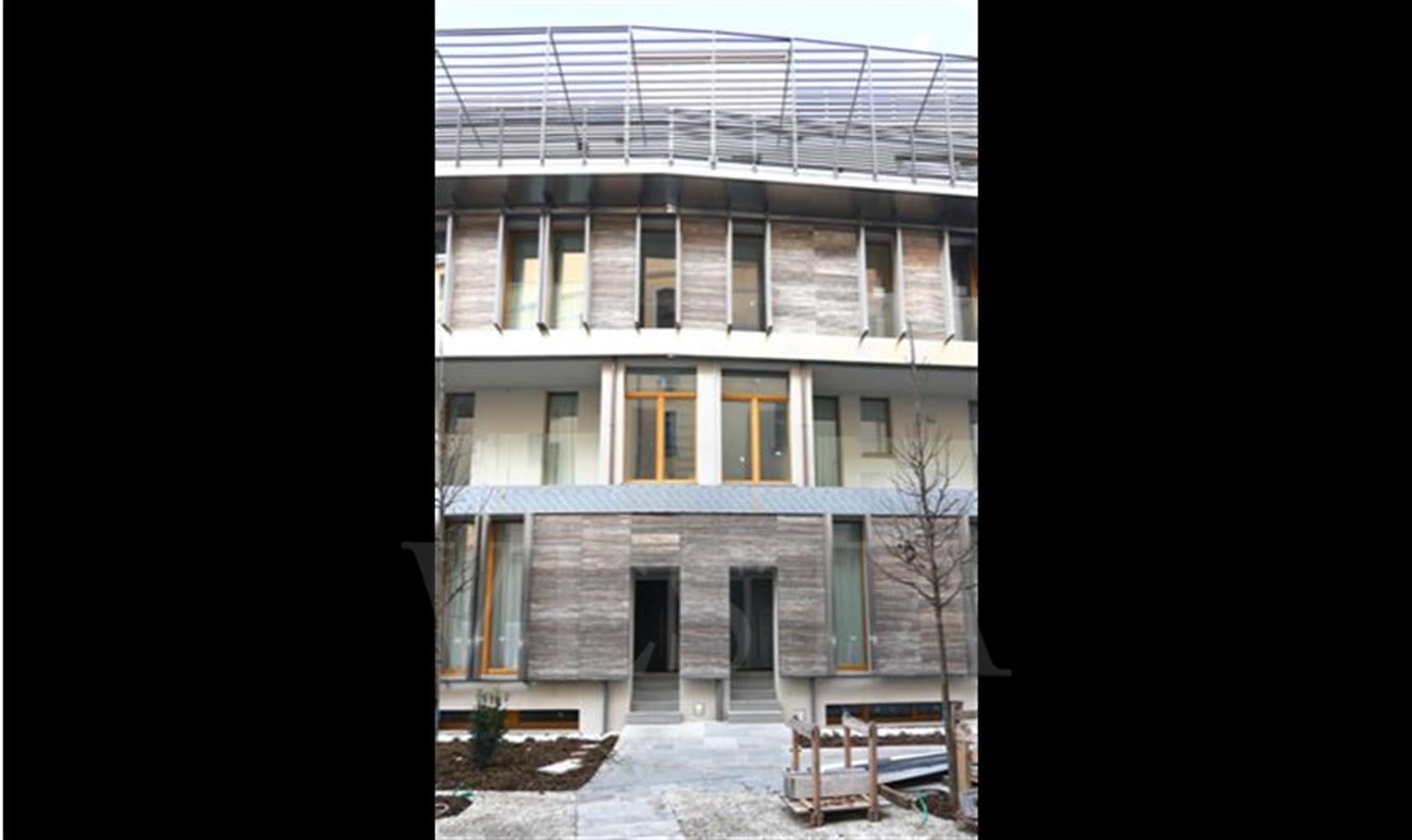 Vendita Milano Cinque locali