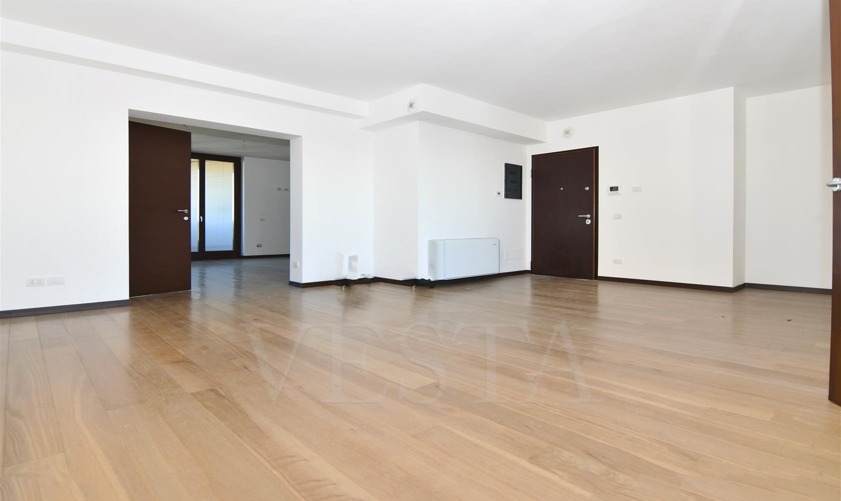 Vendita Milano Cinque locali