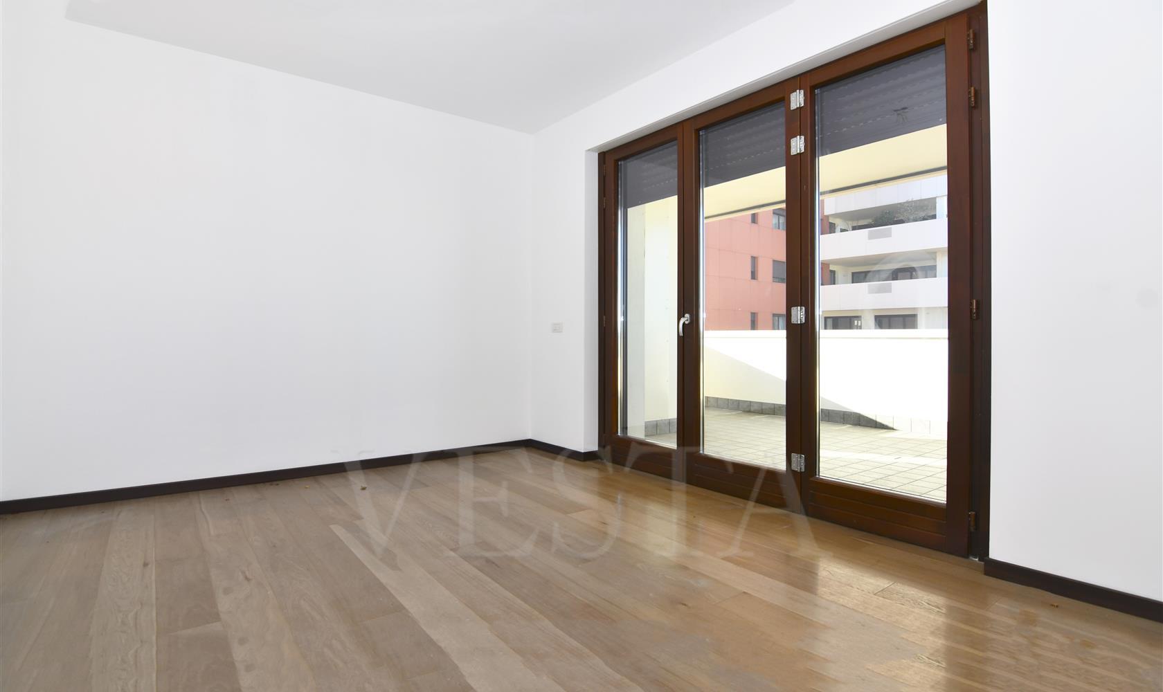 Vendita Milano Cinque locali