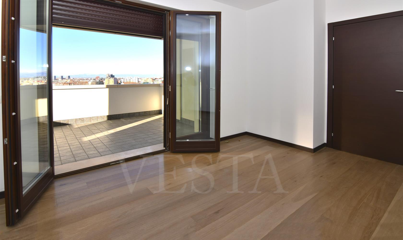 Vendita Milano Cinque locali
