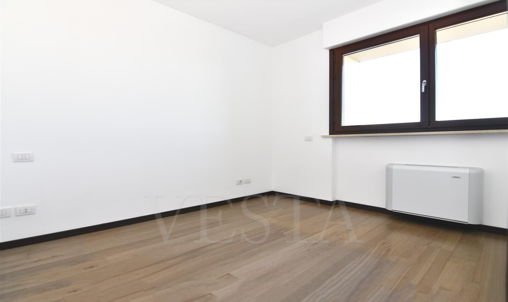 Vendita Milano Cinque locali