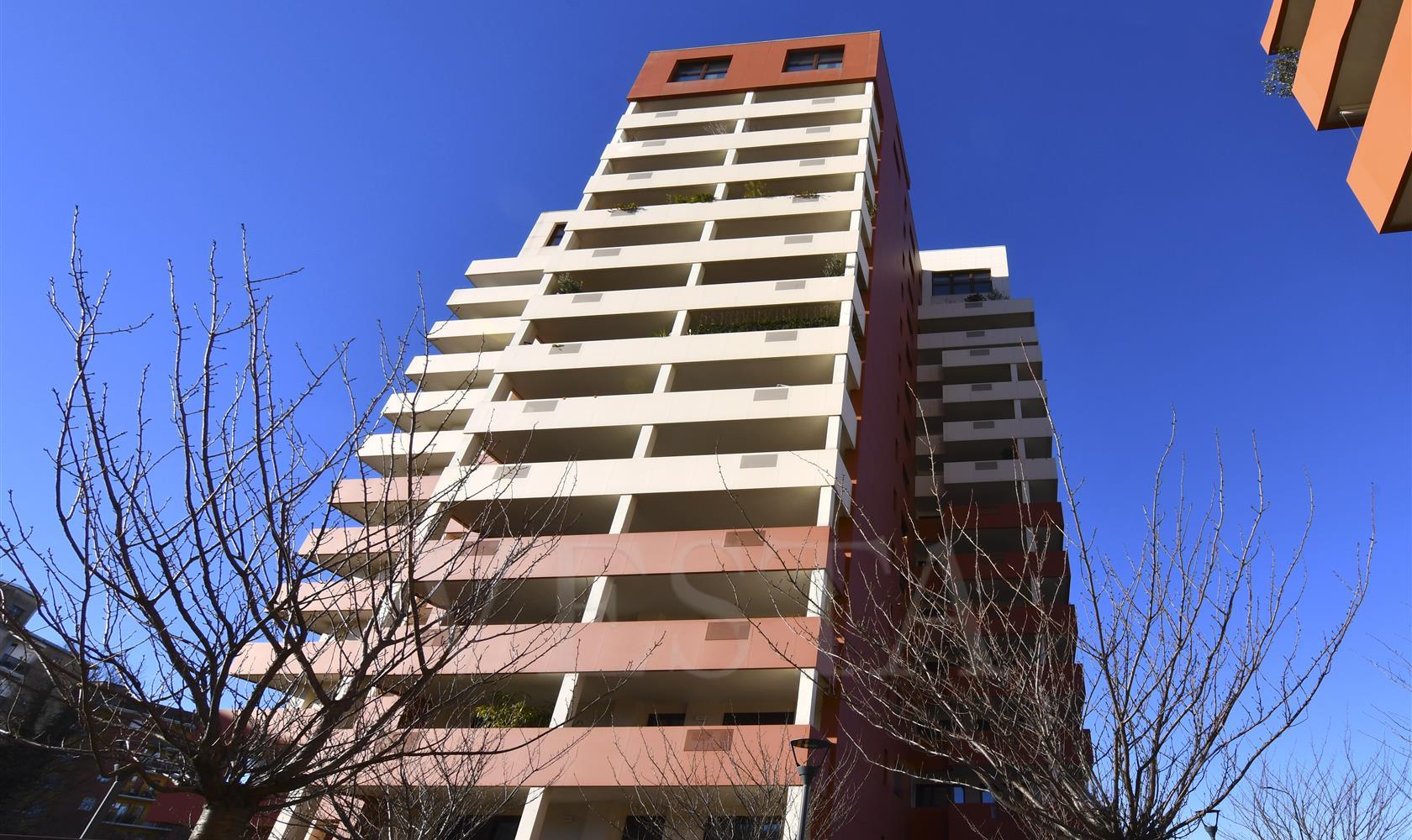 Vendita Milano Cinque locali