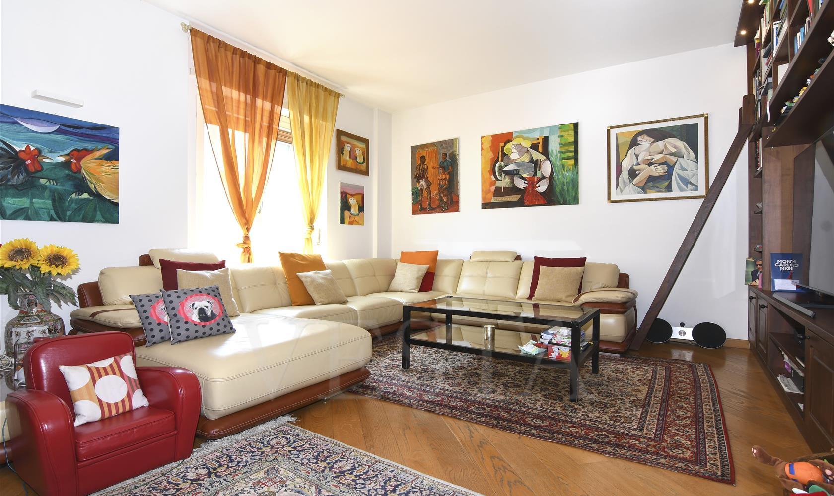 Vendita Milano Cinque locali