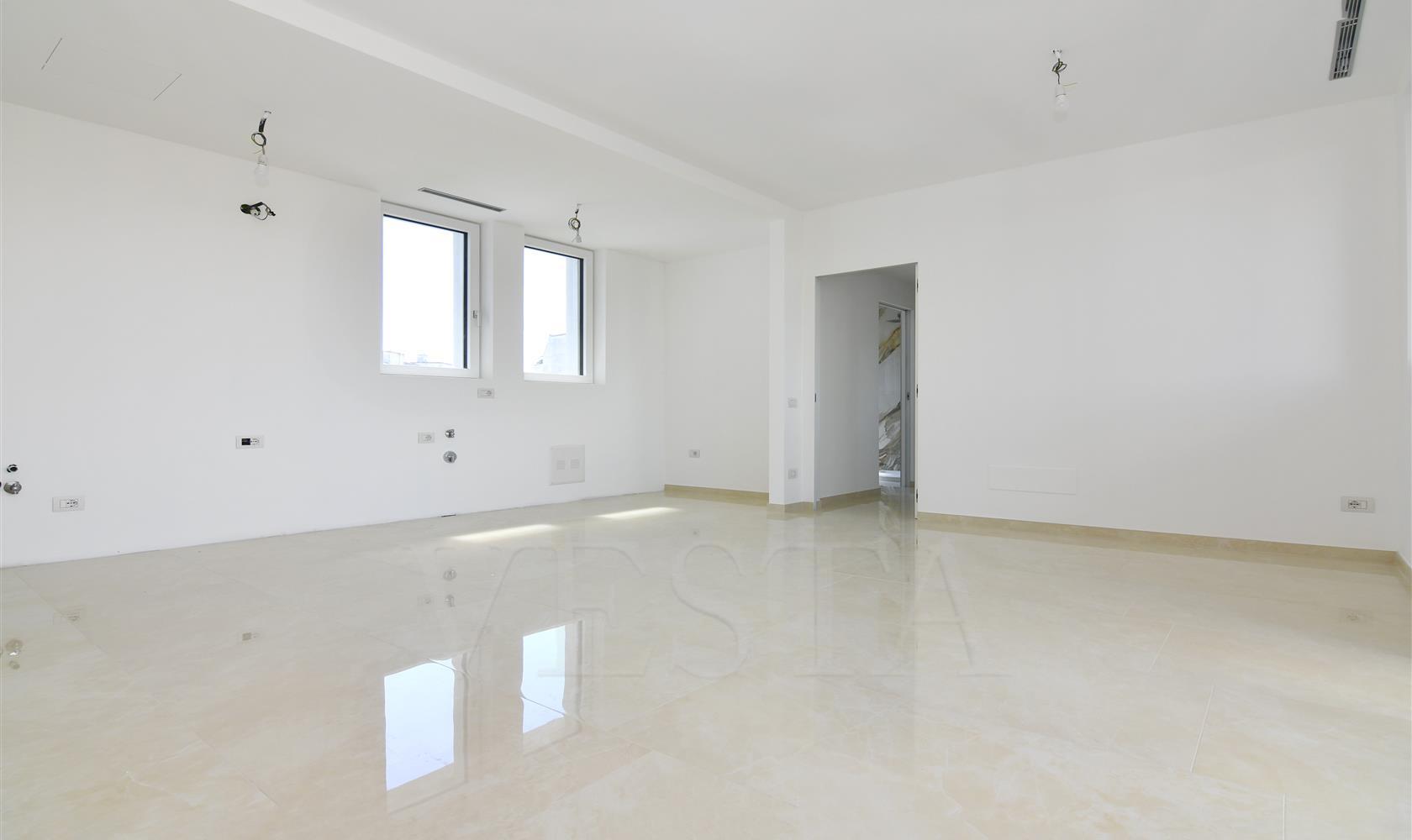 Vendita Milano Trilocale