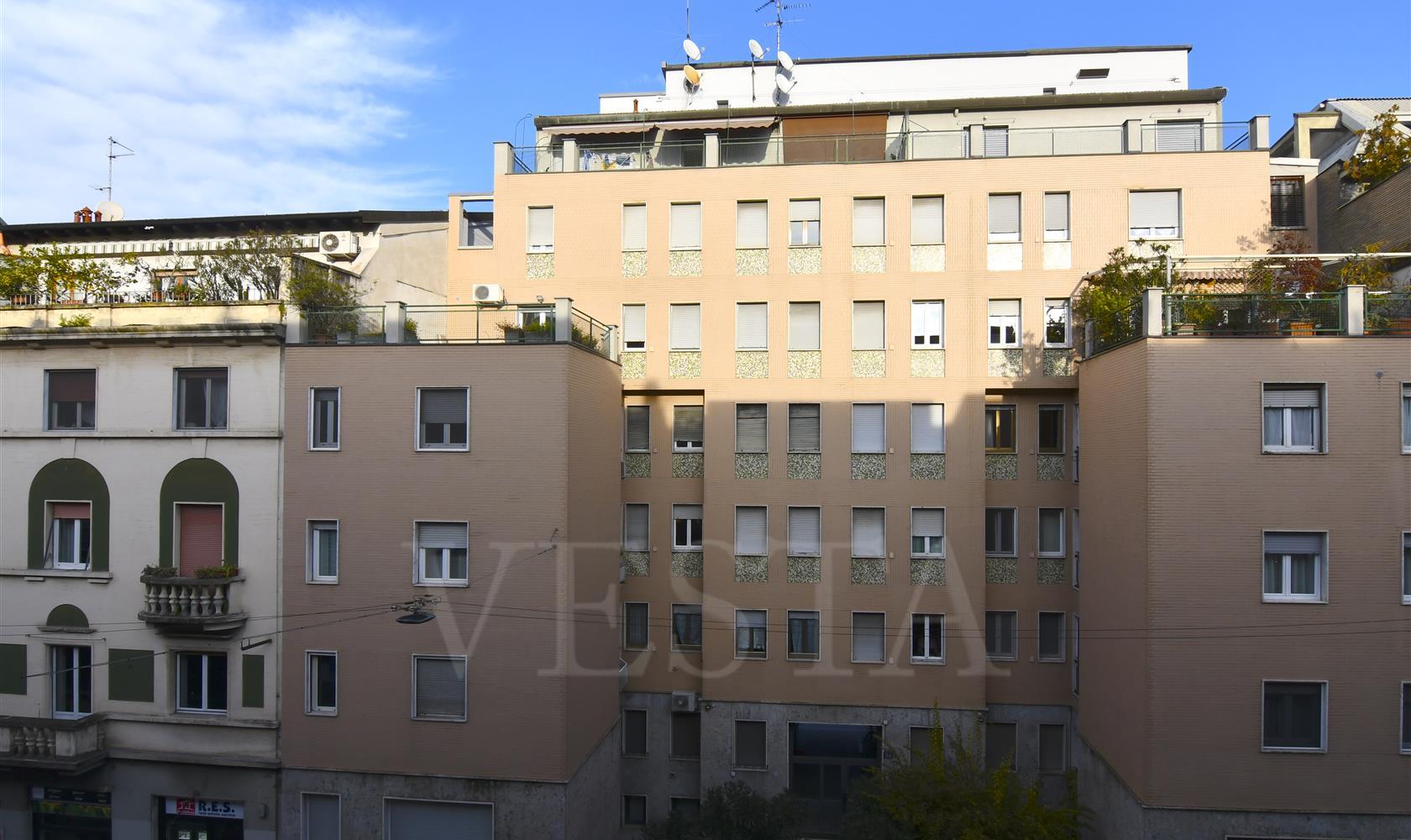 Vendita Milano Cinque locali